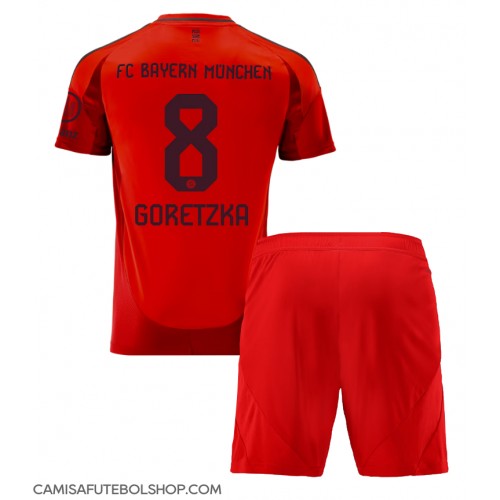 Camisa de time de futebol Bayern Munich Leon Goretzka #8 Replicas 1º Equipamento Infantil 2024-25 Manga Curta (+ Calças curtas)